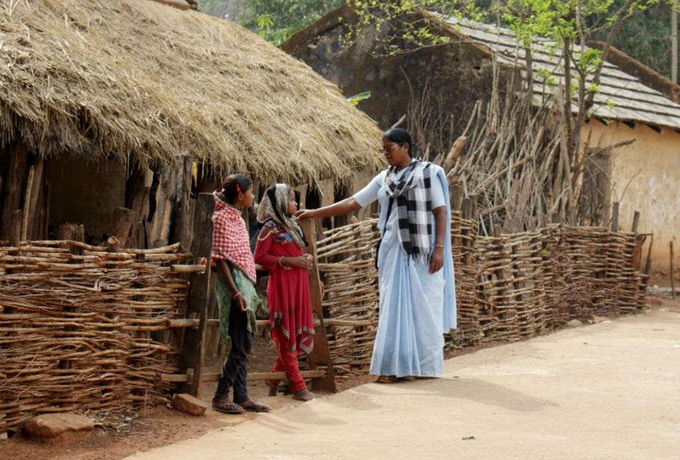 Sister Veronica visits a Ho tribal village. Motivating young girls and boys for education and employment is one of our main tasks in bringing about societal development. (Tessy Jacob) Sister Veronica visits a Ho tribal village. Motivating young girls and boys for education and employment is one of our main tasks in bringing about societal development. (Tessy Jacob)