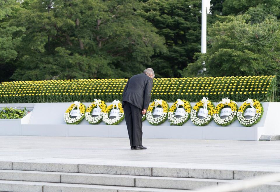 U.N. Secretary-General António Guterres pays homage to victims of the atomic bombs during an Aug. 6 ceremony at the Peace Memorial Museum in Hiroshima during his trip to Japan reiterating his call to urgently eliminate stockpiles of nuclear weapons. (UN) U.N. Secretary-General António Guterres pays homage to victims of the atomic bombs during an Aug. 6 ceremony at the Peace Memorial Museum in Hiroshima during his trip to Japan reiterating his call to urgently eliminate stockpiles of nuclear weapons. (UN)