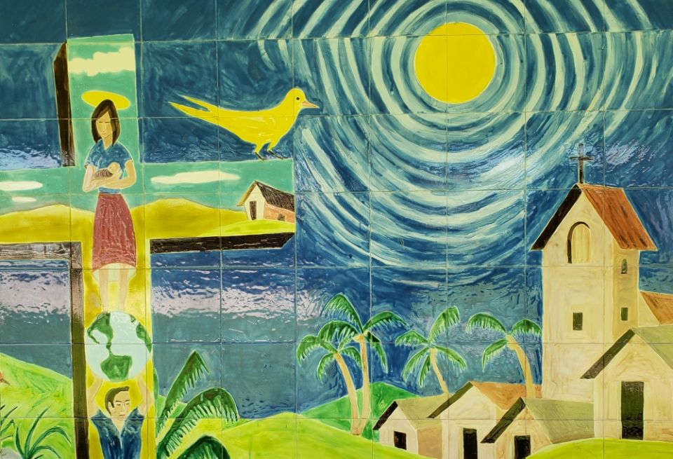A mural at the onetime Dominican compound in the city of Suchitoto depicts the desire for peace in El Salvador. (GSR / Chris Herlinger)