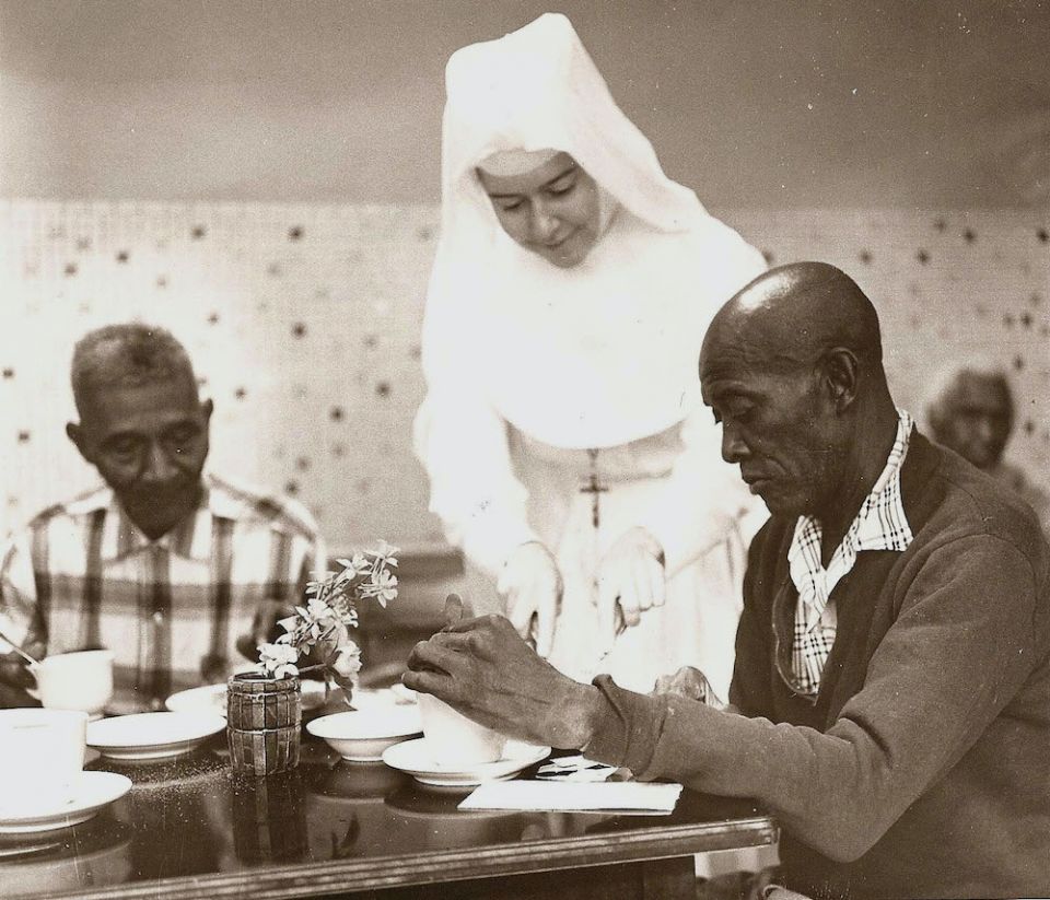 St. Joseph Sr. Barbara Lum at Good Samaritan Hospital's nursing home in October 1963 in Selma, Alabama. (Courtesy of the Sisters of St. Joseph of Rochester)