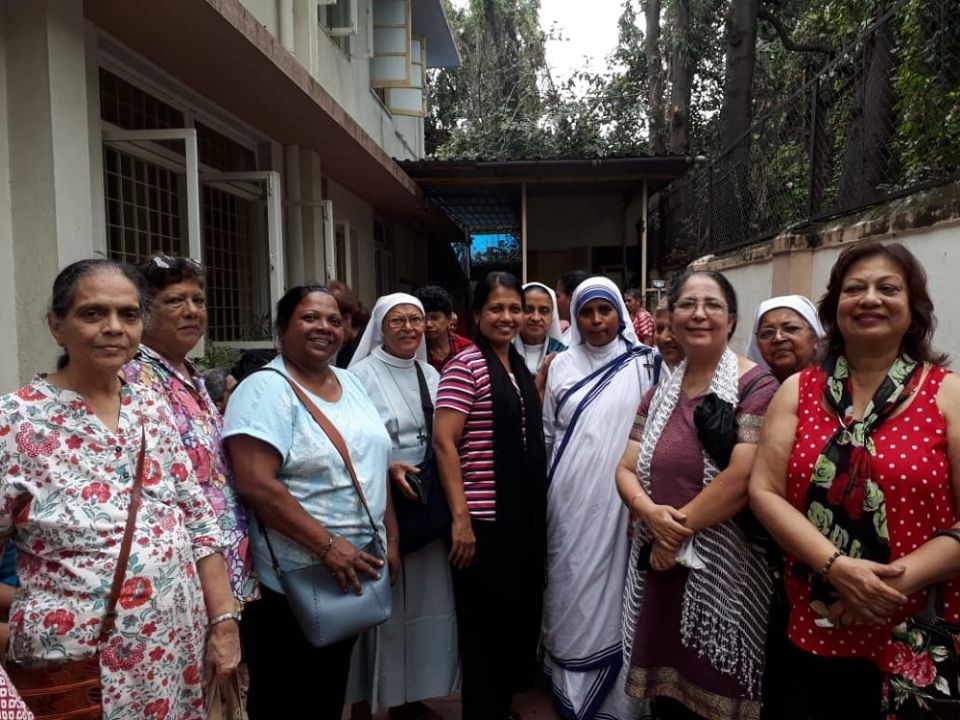 Bethany Lay Associates on mission The Bethany Lay Associates visit a destitute home in Mumbai in 2020, before the onslaught of COVID-19. (Courtesy of the Bethany Sisters)