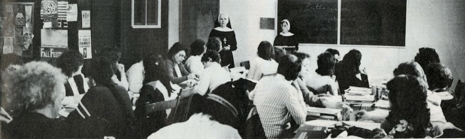 St. Joseph Sr. Mary Christine Taylor, standing left, on a 1984 visit to a college class she helped start on the St. Regis Mohawk Reservation (Courtesy of Catholic Extension Magazine) St. Joseph Sr. Mary Christine Taylor, standing left, on a 1984 visit to a college class she helped start on the St. Regis Mohawk Reservation (Courtesy of Catholic Extension Magazine)