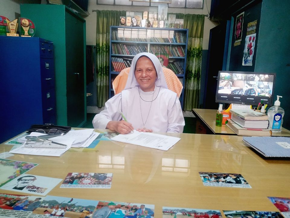 Shanti Rani Sr. Pierina Cecilia Das, headmaster of St. Francis Xavier High School, Balubari, in Dinajpur, northern Bangladesh (Sumon Corraya)