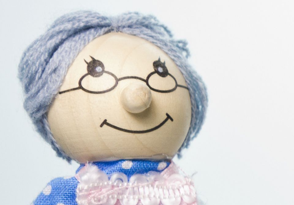 Elderly woman doll (Pixabay/Michael Schwarzenberger)