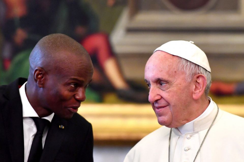 Pope Francis talks with Haitian President Jovenel Moïse during a private audience at the Vatican Jan. 26, 2018. (CNS/pool via Reuters/Alberto Pizzoli)