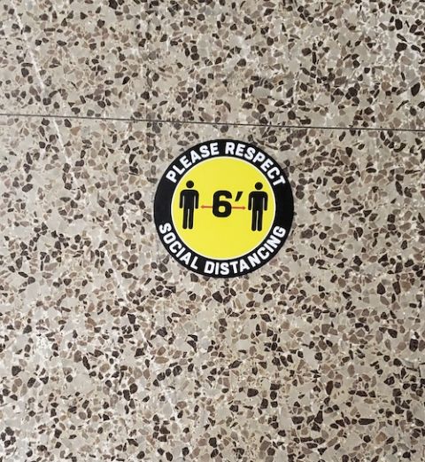 There are reminders in the hallways for safe social distancing. (Jane Marie Bradish) There are reminders in the hallways for safe social distancing. (Jane Marie Bradish)