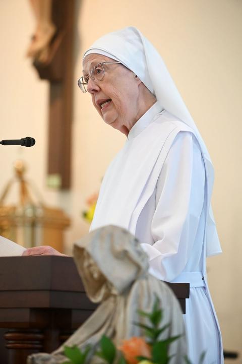 Sr. Loraine Marie Clare Maguire, provincial superior of the Baltimore province of the Little Sisters of the Poor, speaks during an Aug. 14 Mass to mark the 150th anniversary of the Little Sisters of the Poor in the nation's capital.