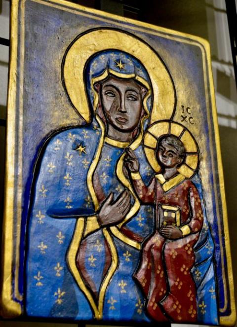 A handmade, hand-painted ceramic tile of the Madonna and child in the Sylvania Franciscans' gift shop in Sylvania, Ohio. (GSR photo/Dan Stockman)