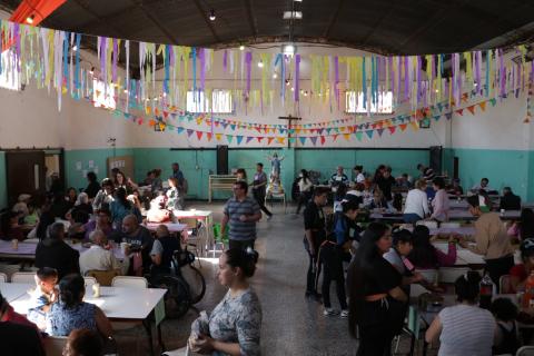 Fiestas patronales en la parroquia del barrio Carlos Gardel, diócesis de Morón, Buenos Aires, Argentina. (Foto: cortesía de María A. Leguizamón)