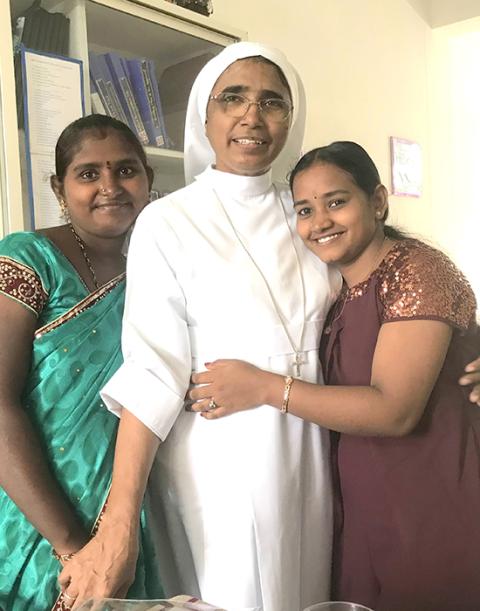 Suman with two former students, Nakshatra, right, and Vasanthi, left (GSR photo/Thomas Scaria)