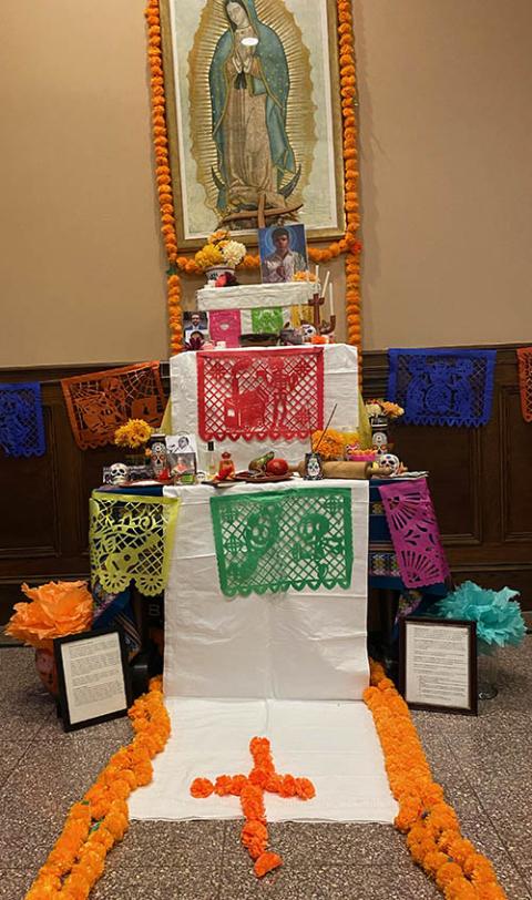 A Day of the Dead altar at Boston College, November 2023 (Ana Gonzalez)