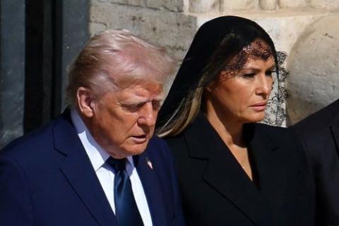 Trumps at funeral