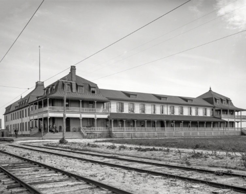 St. Mary by-the-Sea Retreat House in 1907, two years before the Sisters of St. Joseph purchased the property for $9,000 (Courtesy of the Sisters of St. Joseph of Chestnut Hill) St. Mary by-the-Sea Retreat House in 1907, two years before the Sisters of St. Joseph purchased the property for $9,000 (Courtesy of the Sisters of St. Joseph of Chestnut Hill)