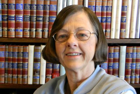 "En la espiritualidad benedictina hablamos de valores, de administración, de cuidar la Tierra. Así que este trabajo encaja perfectamente": Hna. Marva Hoeckelman.
