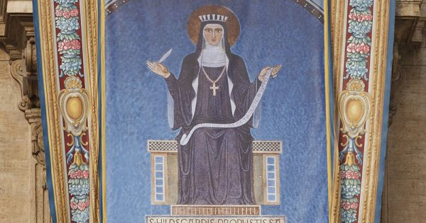 Why St. Hildegard's spirituality of 'viriditas' is extraordinary | Global  Sisters Report