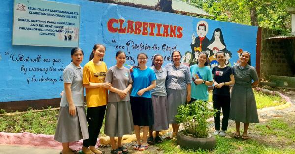 Claretian Missionary Sisters offer skill training and a ready market for trainees' work - Vimarsana News