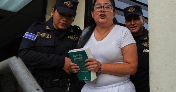 Nicaraguan-style law used to expel religious groups stokes fears in El Salvador