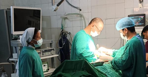 On India-Pakistan border, nuns endure hardships and conflict to care for all