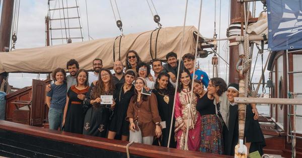 Bel Espoir, an odyssey in the Mediterranean to build peace
