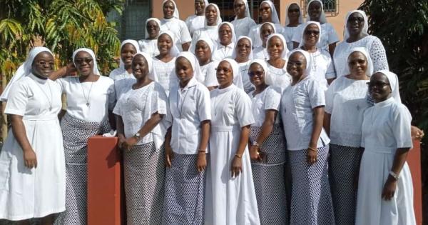 Monday Starter: New grant program supports aging Catholic sisters globally