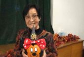 Sr. Regina Kabayama with "the Great Pumpkin" (School Sisters of Notre Dame)