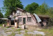 "Abandoned gas station, Selma, Alabama," a 2006 photo by Carol M. Highsmith (Library of Congress/Carol M. Highsmith)
