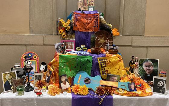A Day of the Dead altar at Boston College, November 2023 (Ana Gonzalez)