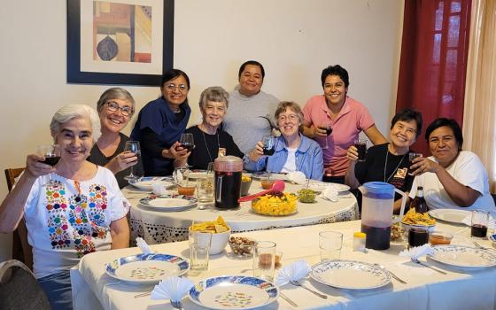 Catholic Sisters Walking with Migrants Fall 2023 cohort participants share a meal with the Missionaries of the Eucharist in Nogales, Sonora, Mexico. (Tracey Horan)
