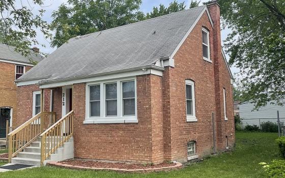 The Village of Dolton, Illinois, has bought Pope Leo XIV's former childhood home for $375,000. (Wikimedia Commons/CC BY-SA 4.0/Maximilian775)
