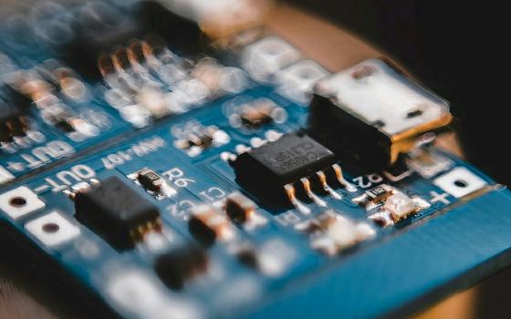 Closeup of a circuit board (Unsplash/Mithu Saif)