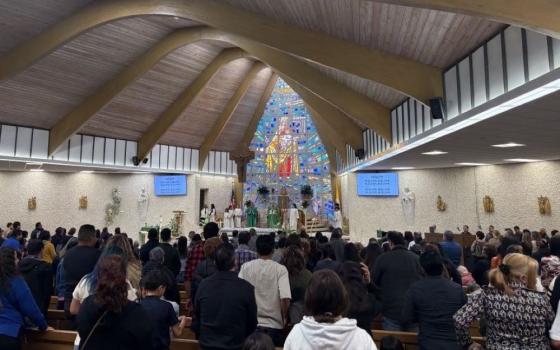 A full sanctuary at parish in suburban Chicago