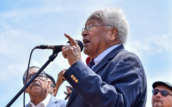 James Lawson speaks at a picket against Ralphs supermarket in Los Angeles July 9, 2019. (Wikimedia Commons/ufcw770)