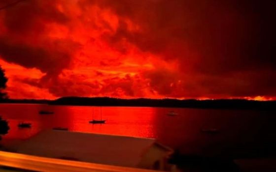 The night before the mid-January volcano eruption in Tonga, the sky grew dark with a blood red color. (Courtesy of Bernadette Alofaki)