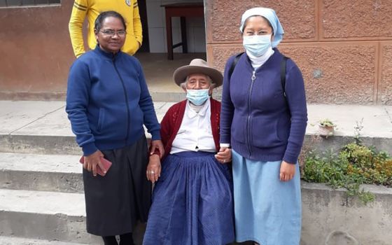 The Franciscan Missionaries of Mary sisters enjoy accompanying and helping the poor and elderly women who visit the convent, considering it a unique mission of their community in Peru. (Courtesy of Hilda Mary Bernath)