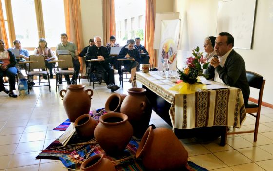 Good Shepherd Sr. Adela Reyes and Viatorian Fr. Marcelo Lamas contextualize how Chile experienced the abuse crisis and shared lessons learned to the greater Latin American and Caribbean religious conference March 18 in Santiago, Chile. (GSR photo / Soli Salgado)